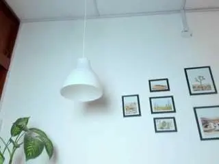 Jenn-brownn  live sex cam