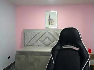 Lia-rose-ch  live sex cam