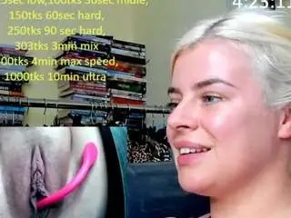 Misslolaa  live sex cam