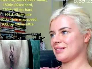 Misslolaa  live sex cam