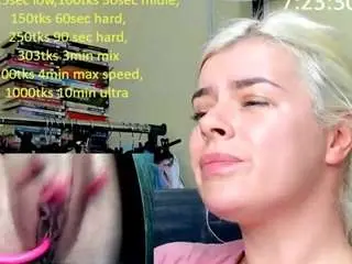 Misslolaa  live sex cam