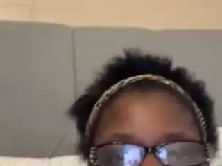 Sexycaramel43  live sex cam