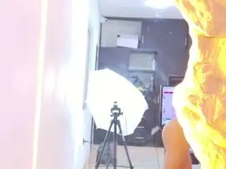 Alexaa-blake  live sex cam