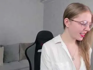 Joann-shermann  live sex cam