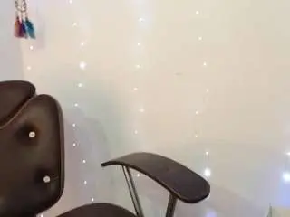 Katdesiree  live sex cam