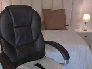 Saskia-litt  live sex cam