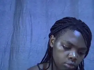 Sweet-roxxy  live sex cam