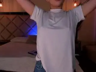 Juliettemoreau  live sex cam