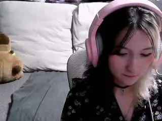 Lilfain-baby  live sex cam