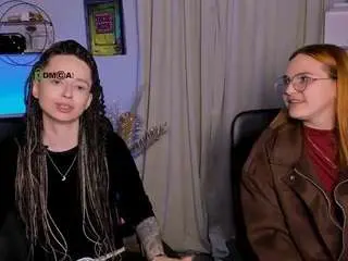 Luna-veyra  live sex cam