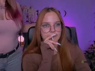 Luna-veyra  live sex cam