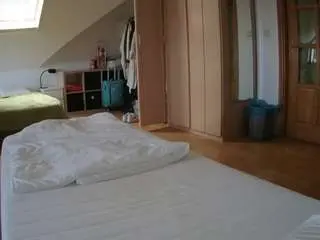 Voyeurcam-julmodels-bed-1  live sex cam