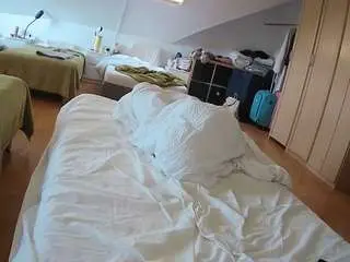 Voyeurcam-julmodels-bed-1  live sex cam
