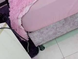 Alanaroseex  live sex cam