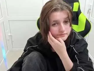 Alicewans  live sex cam