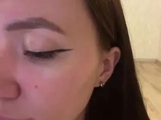 Estamenucci  live sex cam