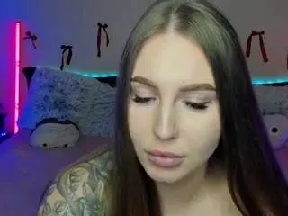 Lola010101  live sex cam