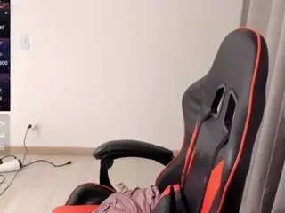 Maryluna95  live sex cam