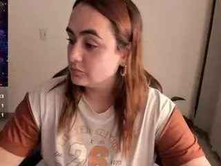 Maryluna95  live sex cam