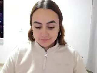 Maryluna95  live sex cam
