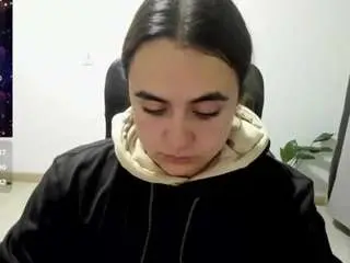Maryluna95  live sex cam