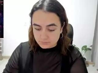 Maryluna95  live sex cam