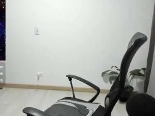Maryluna95  live sex cam