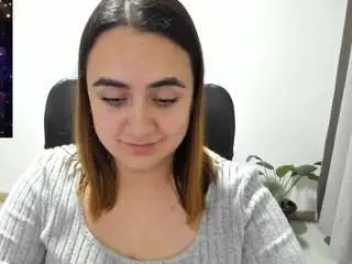 Maryluna95  live sex cam