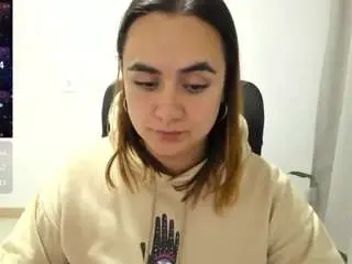 Maryluna95  live sex cam