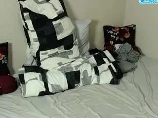 Sexychubypussyza  live sex cam