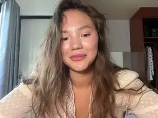 Mariamcourey  live sex cam