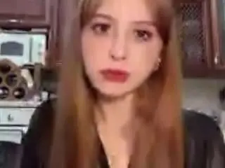 Mariamcourey  live sex cam