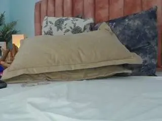 Nanalevy  live sex cam