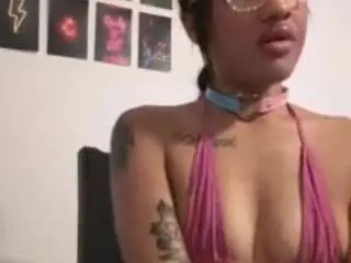 Thidaluv  live sex cam