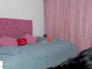 Gigihill  live sex cam