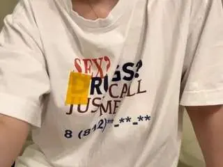 Madelineharris  live sex cam