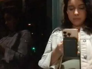Cicithebaddest  live sex cam