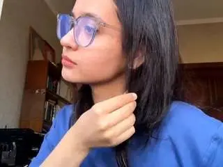 Hettiestatzer  live sex cam