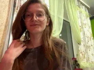 Loriscumpton  live sex cam