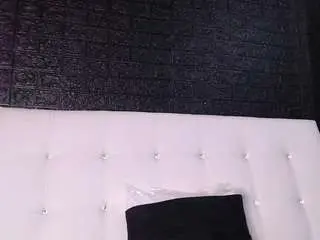 Moniicaa  live sex cam