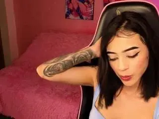 Pinkygirl18  live sex cam