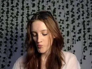 Rossiefontecchio  live sex cam