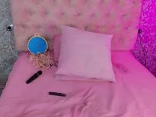 Akilla-queen  live sex cam