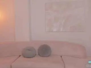 Ariananova  live sex cam