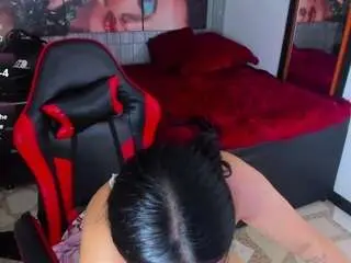 Dakotalee03  live sex cam