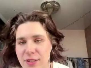 Kareenspearmon  live sex cam