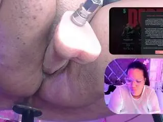 Mhia-rey  live sex cam