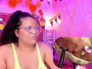 Mhia-rey  live sex cam