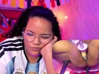 Mhia-rey  live sex cam