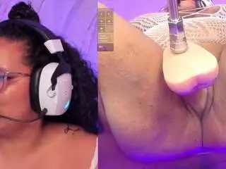 Mhia-rey  live sex cam